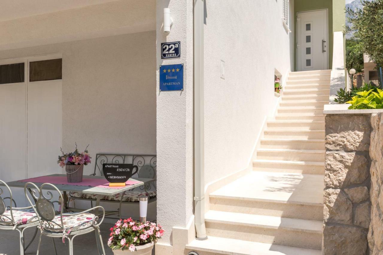 Apartmani Ksenija Tučepi Exterior foto